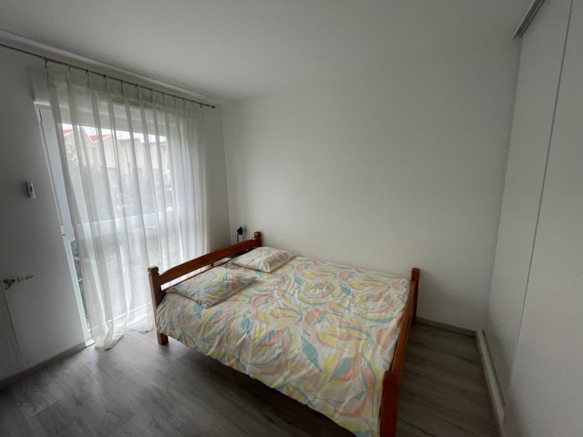 Duplex Neuf 90 M2 - 3 Chambres, Avec Jardin A 사르투르빌 외부 사진