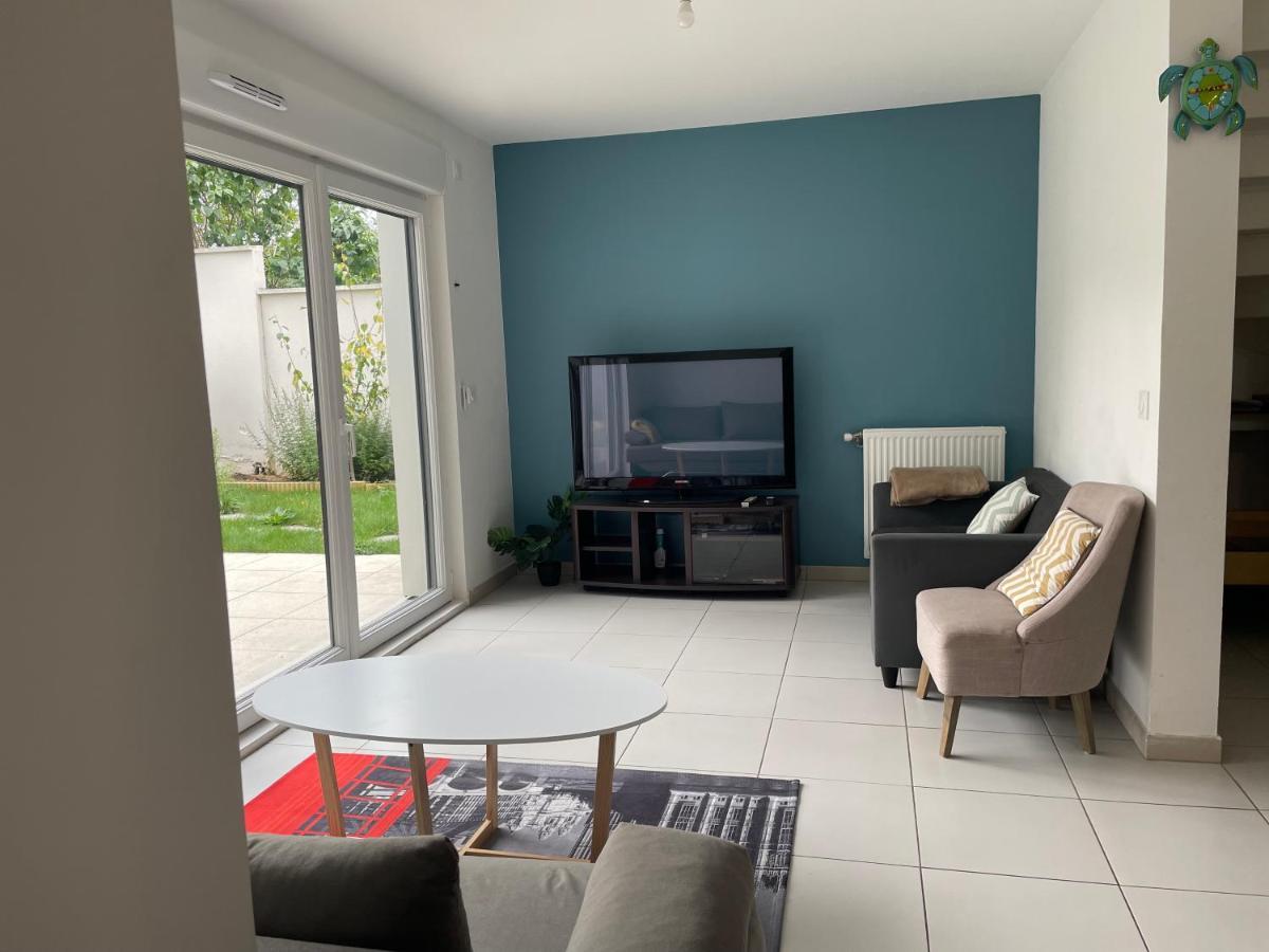 Duplex Neuf 90 M2 - 3 Chambres, Avec Jardin A 사르투르빌 외부 사진